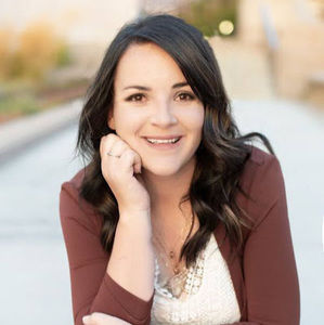 Meet your Posher, Sage